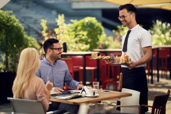 เจาะลึกการสร้างประสบการณ์ลูกค้าร้านอาหาร Creating & Managing Guest Experience