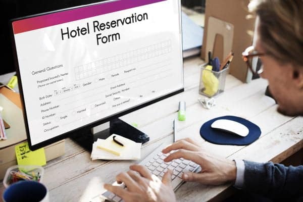 การรับจองห้องพัก Hotel Reservation