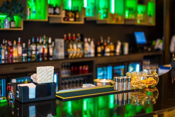การเปิดบริการบาร์เครื่องดื่ม Set Up the Bar