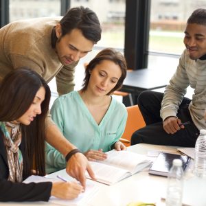 การสื่อสารภาษาอังกฤษ ระดับสาม General Conversation Level 3