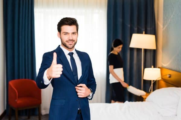 การเป็นพนักงานโรงแรมไม่ยากอย่างที่คิด Becoming Hotel Staff
