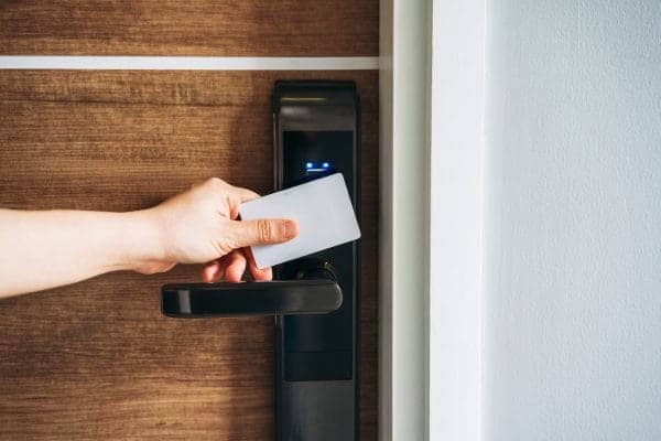การรักษาความเป็นส่วนตัวของแขกอย่างมืออาชีพ Guest Privacy